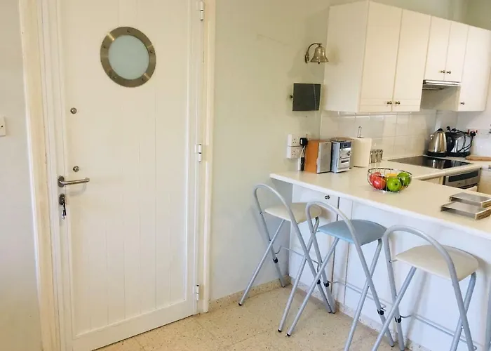 Yiallos Village C107 * ラルナカ